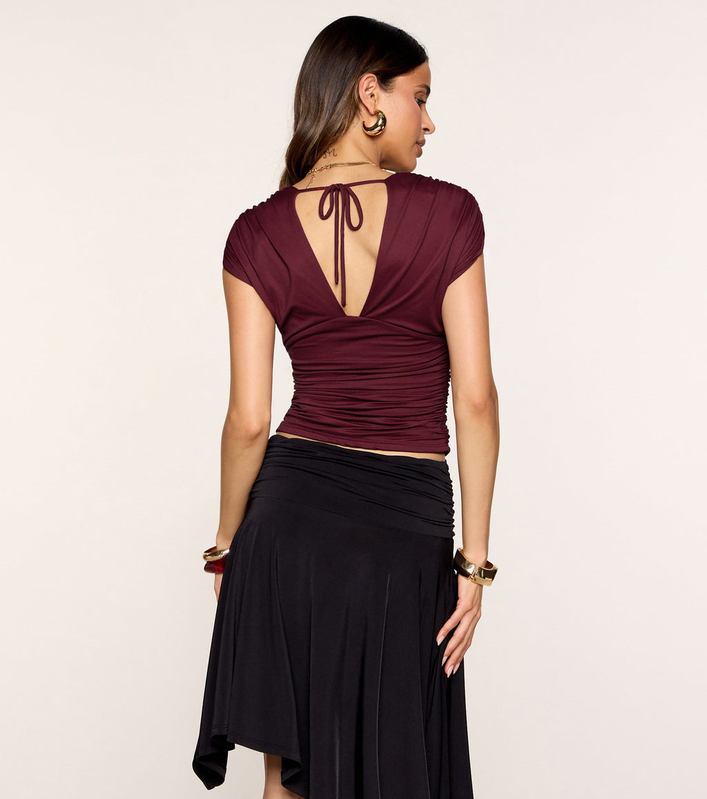 Cafe Run Plunge Neck Crop Top