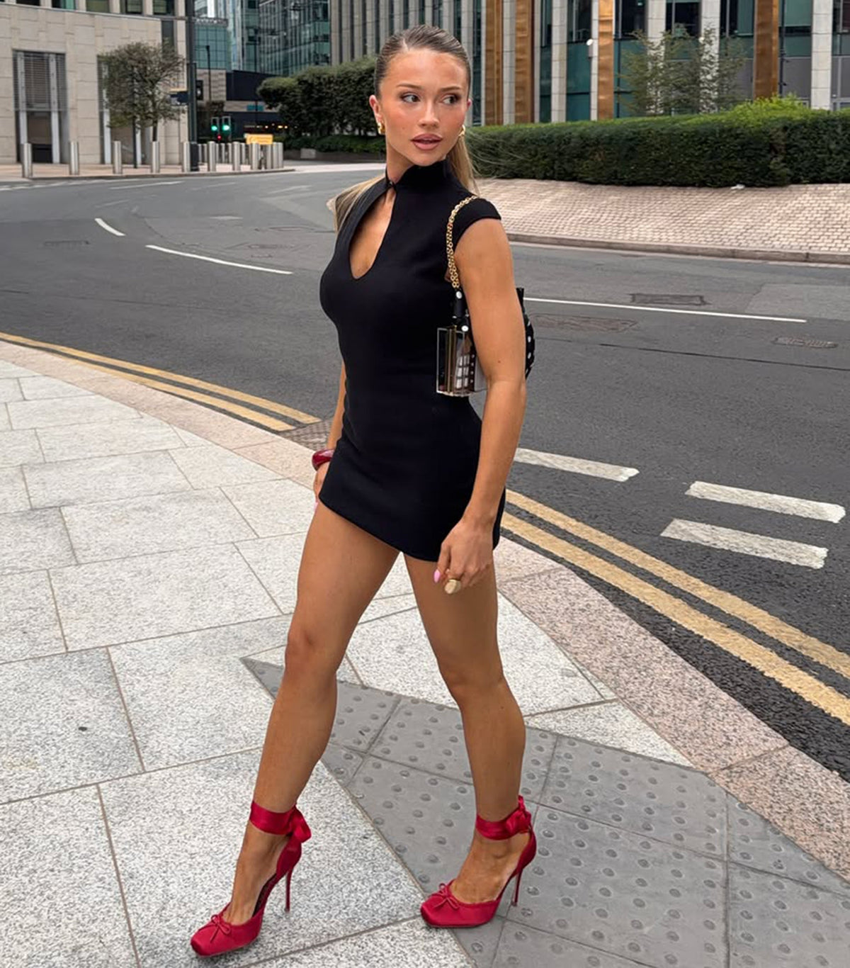 Chic Impression Cutout Bodycon Mini Dress
