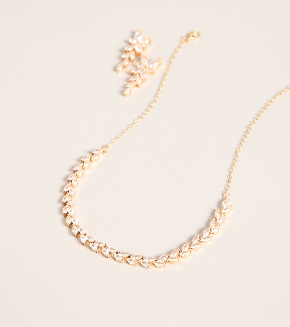 Petal Gleam Rhinestone Necklace And Earrings Set