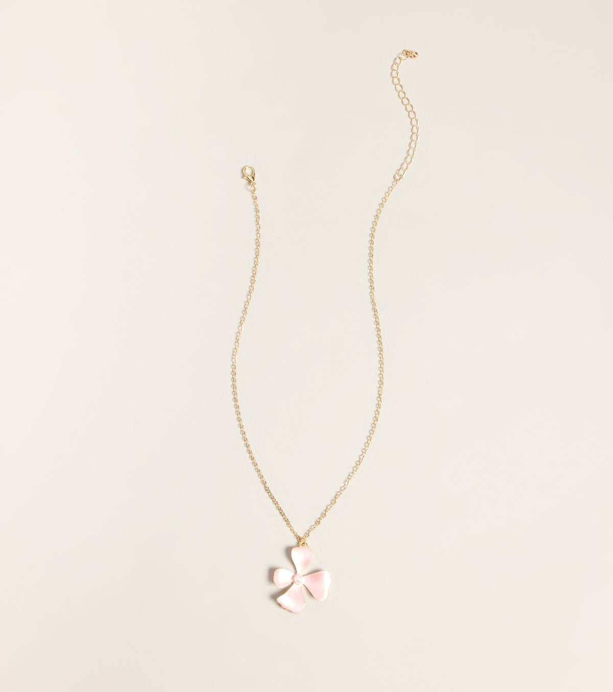 Petal Crush Floral Pendant Necklace