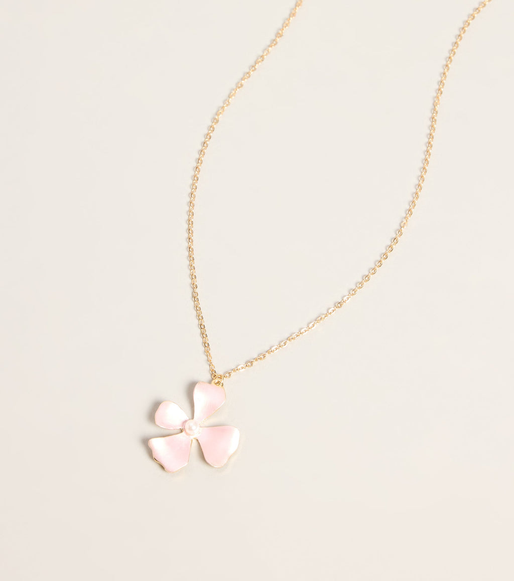 Petal Crush Floral Pendant Necklace