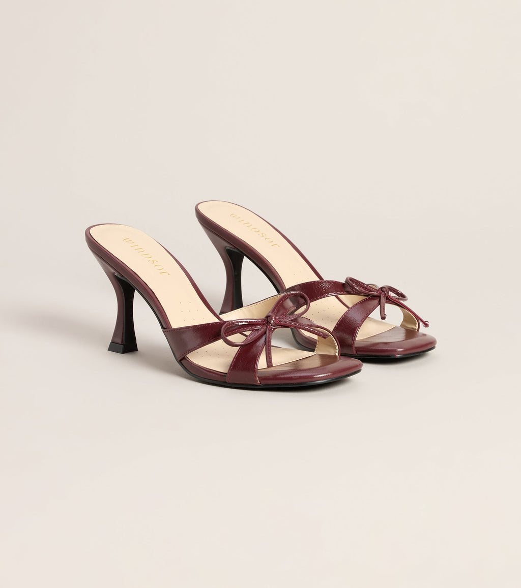 Bow On Cue Patent Kitten Heel Mules