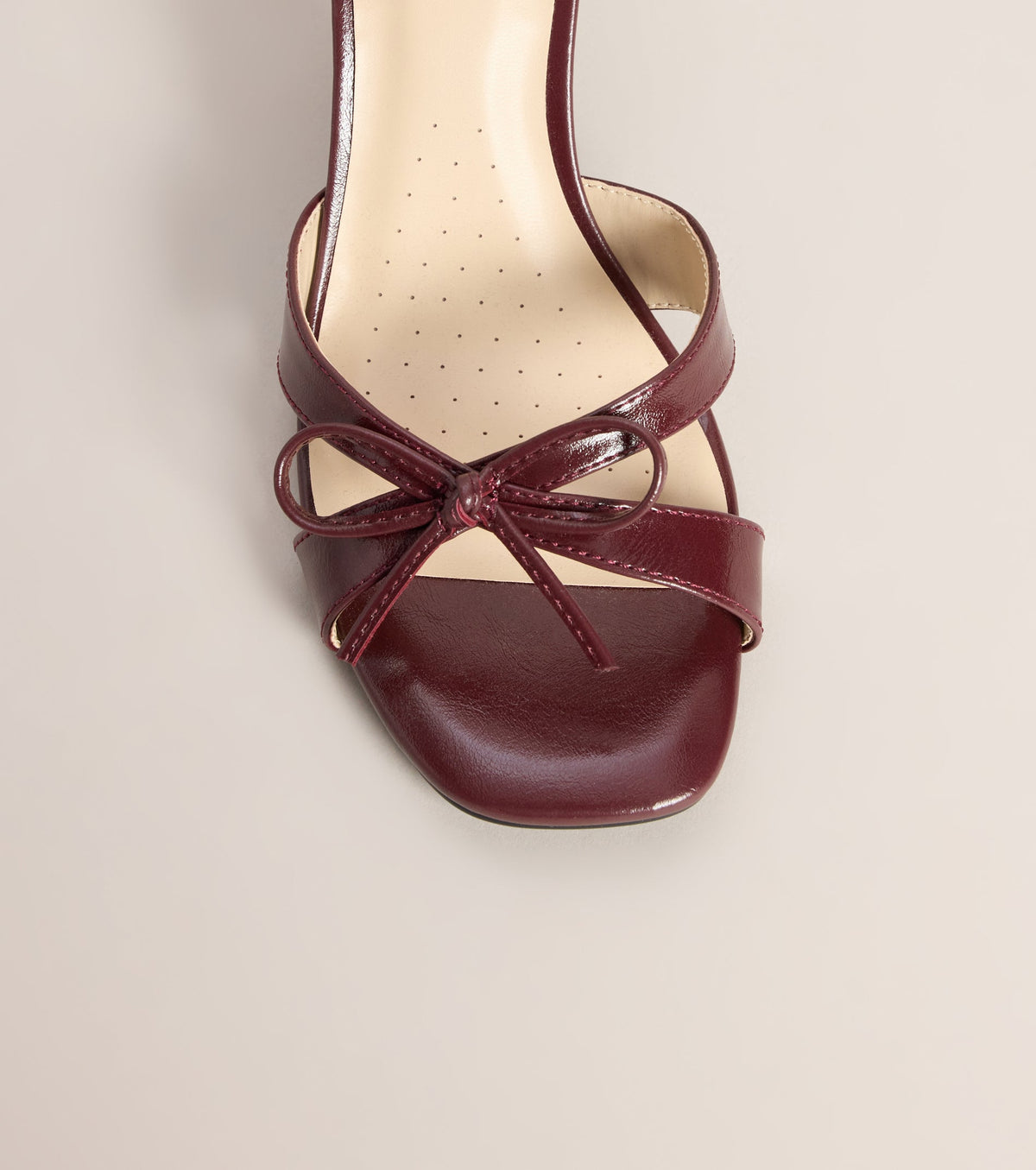 Bow On Cue Patent Kitten Heel Mules