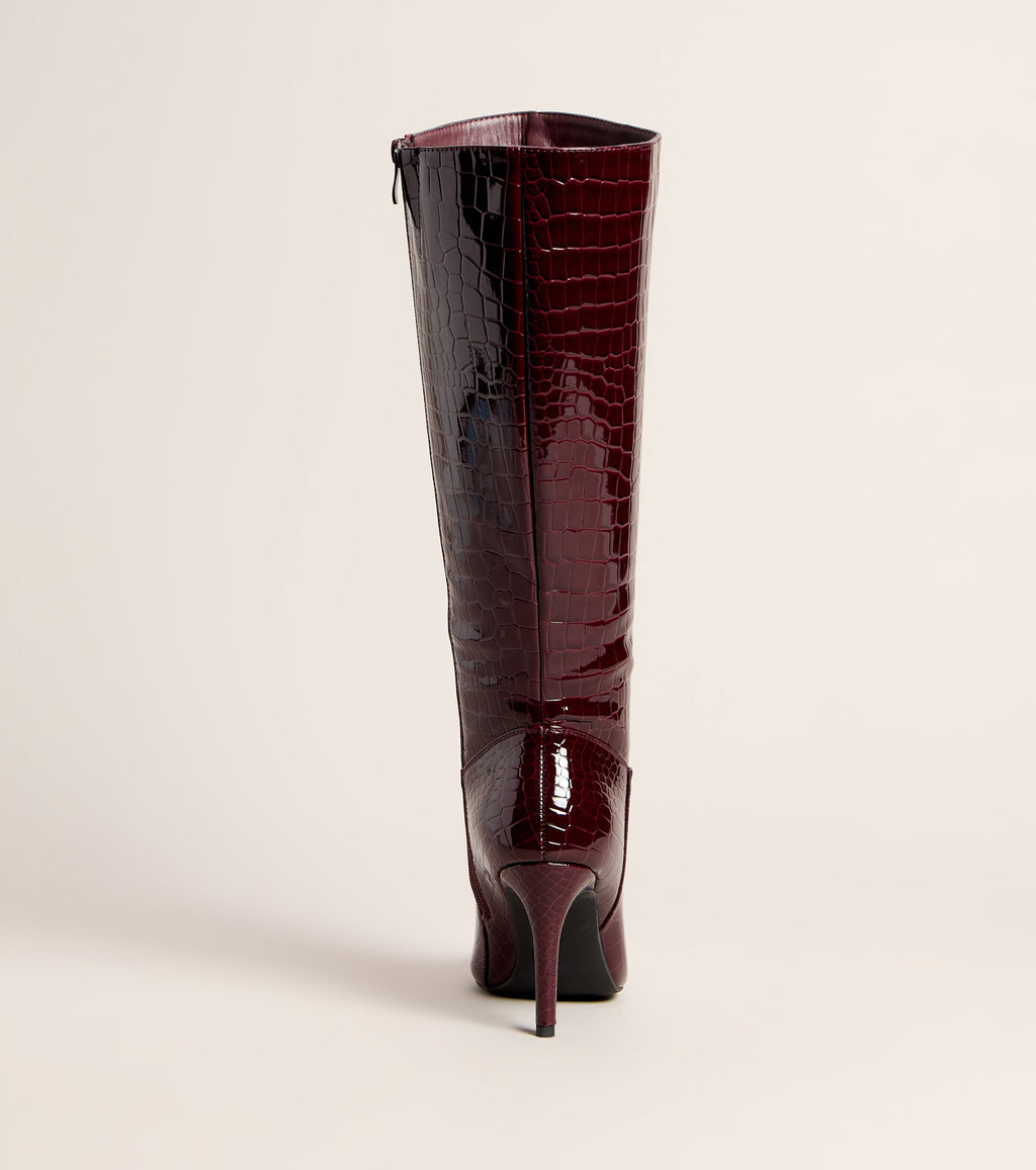Sharp Instinct Knee High Stiletto Boots